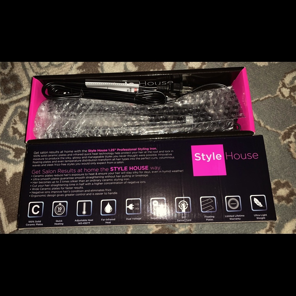 Professional styling iron